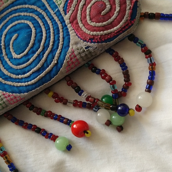 Retro cross body bag from the 90s - Picture 3 of 7